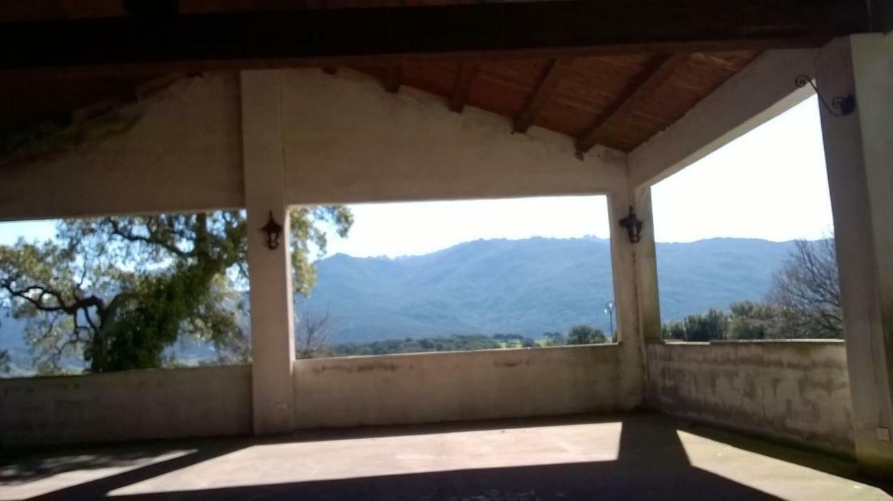 Agriturismo La Vigna Темпио Паузания Екстериор снимка